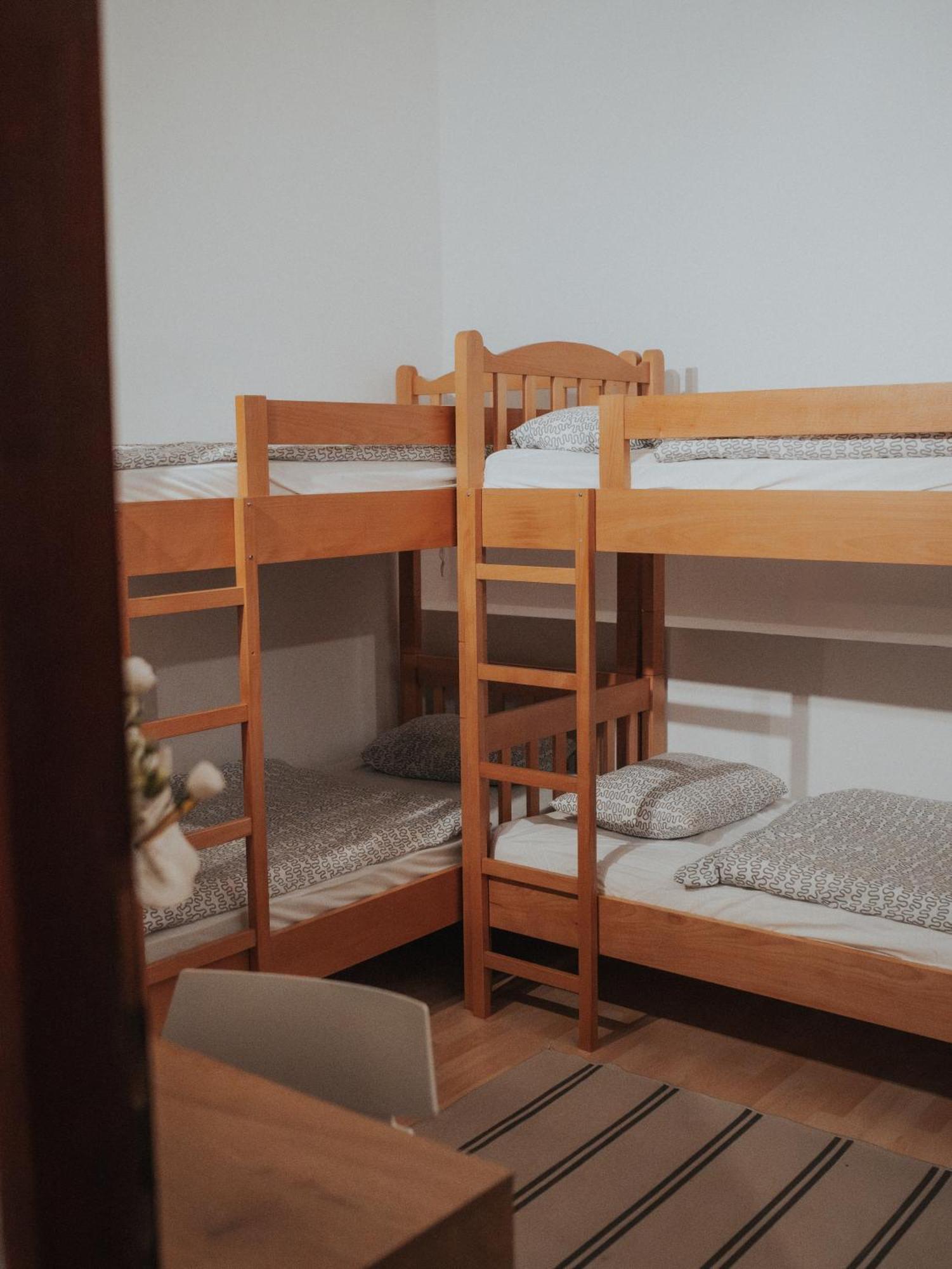 Hostel Scardona スクラーディン エクステリア 写真